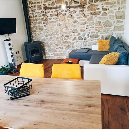 Schatzi 2 Apartment *
