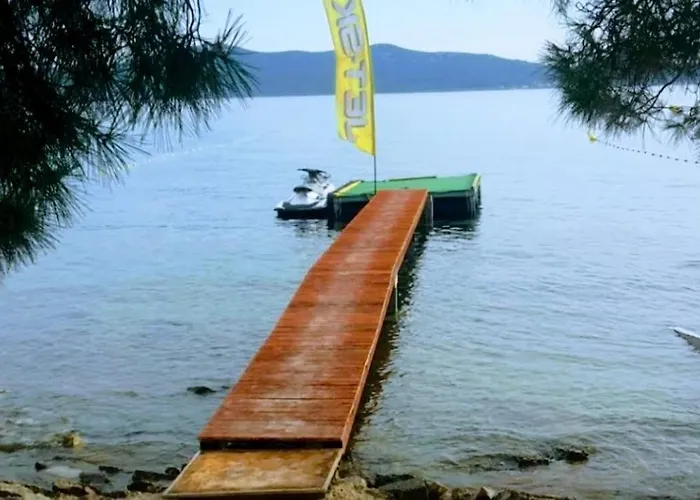 Schatzi 2 * Sukošan